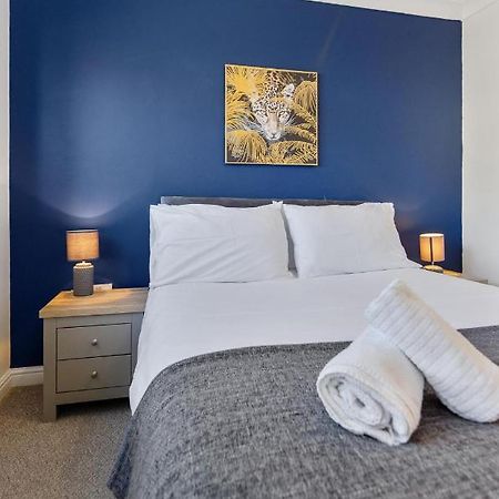4Br Townhouse Wbalcony Free Parking Fast Wi-Fi Villa Norwich Exterior photo