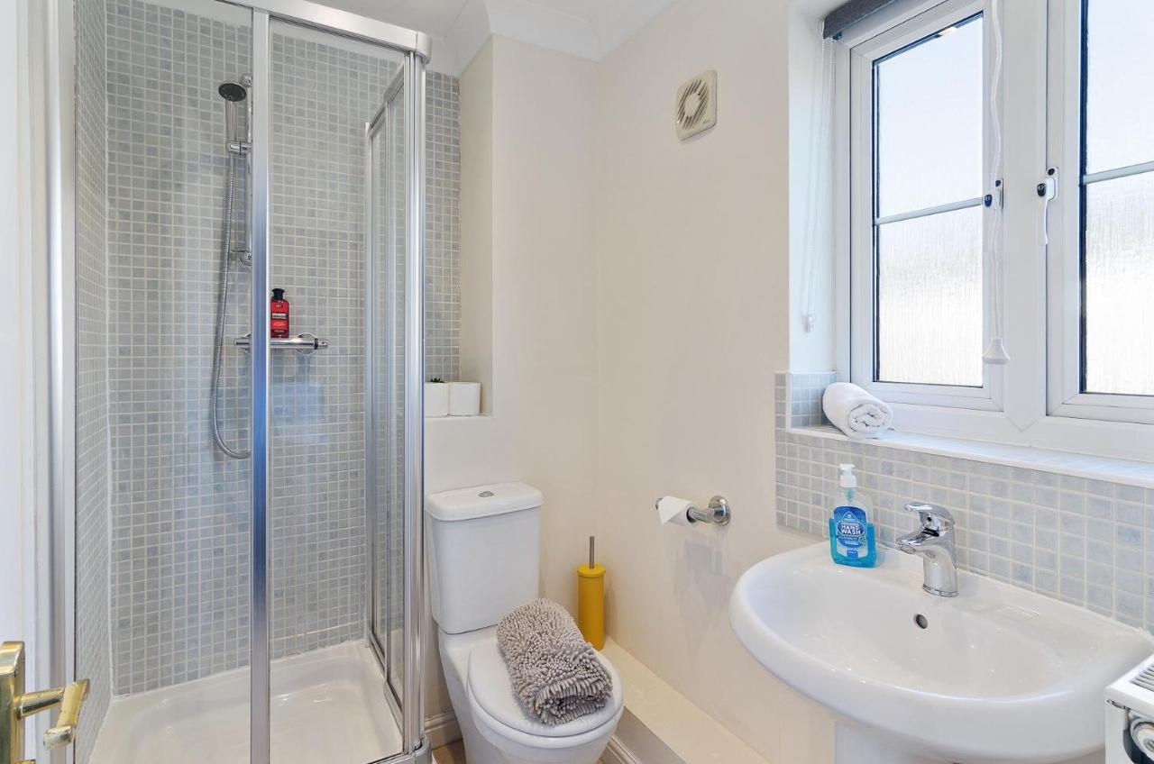 4Br Townhouse Wbalcony Free Parking Fast Wi-Fi Villa Norwich Exterior photo